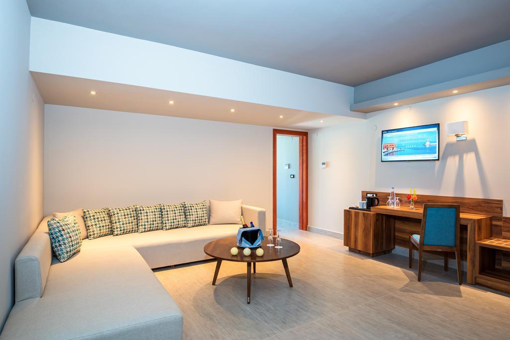 Solimar Aquamarine Resort Gerani  Dış mekan fotoğraf